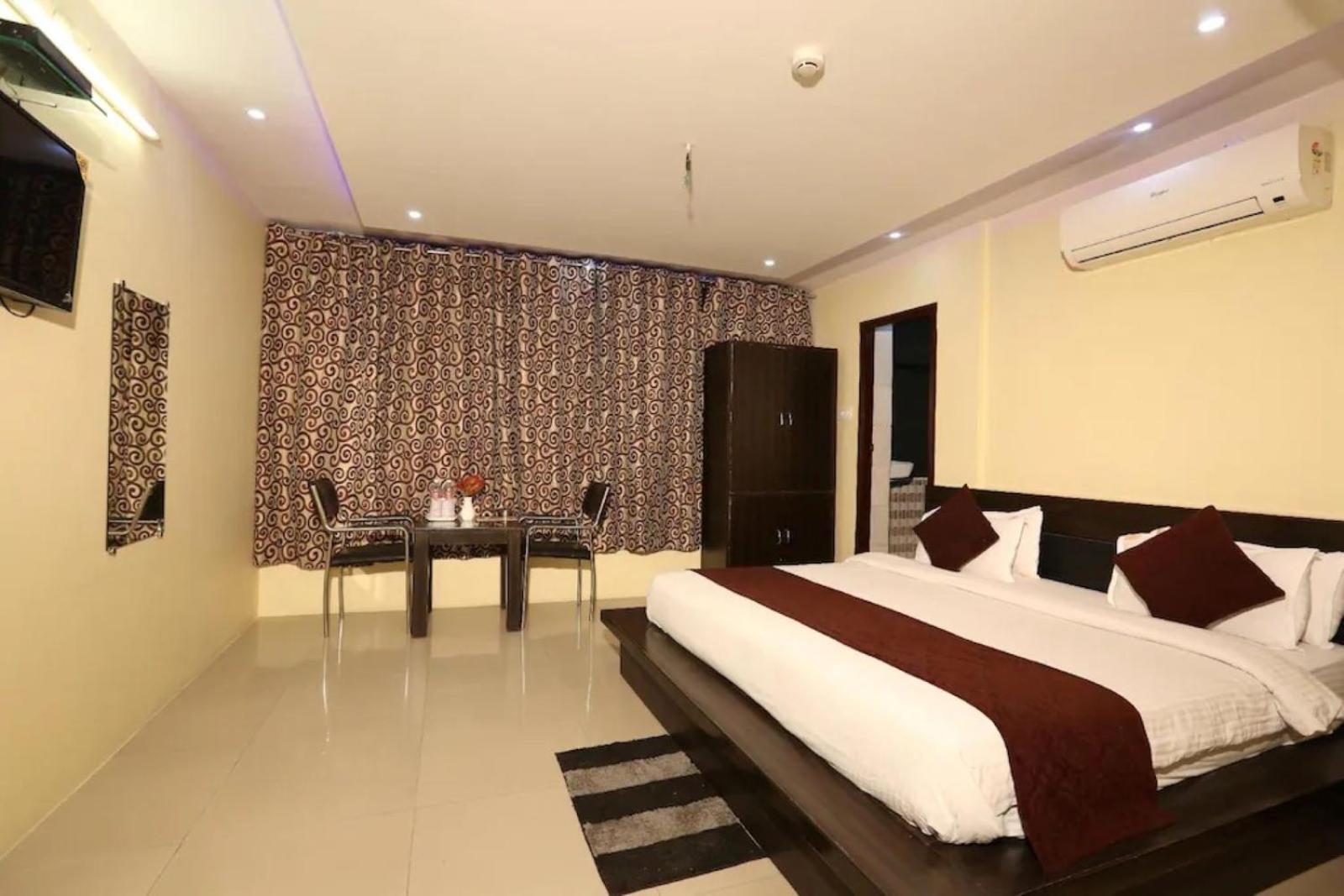 Hotel Express New Delhi Eksteriør bilde