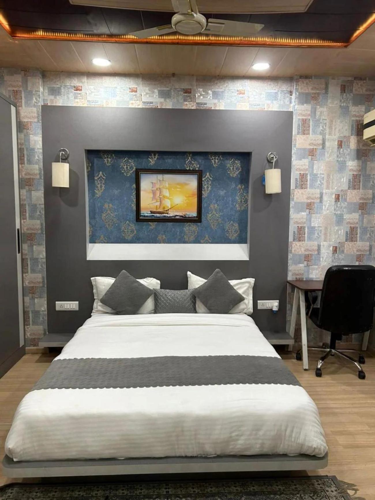Hotel Express New Delhi Eksteriør bilde